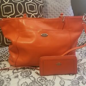 Coach City Tote  with matching wallet